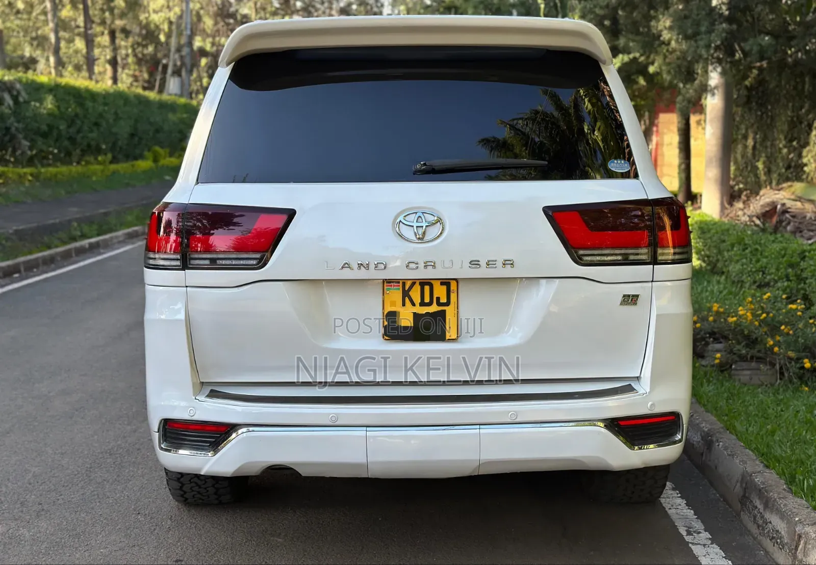 Toyota Land Cruiser 4.6 V8 ZX 2015 White