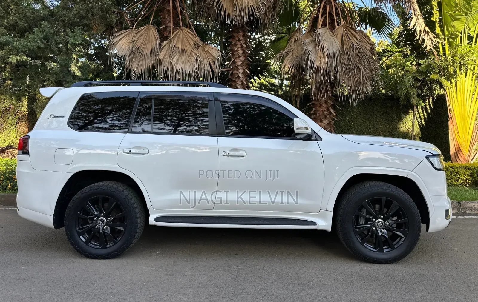 Toyota Land Cruiser 4.6 V8 ZX 2015 White