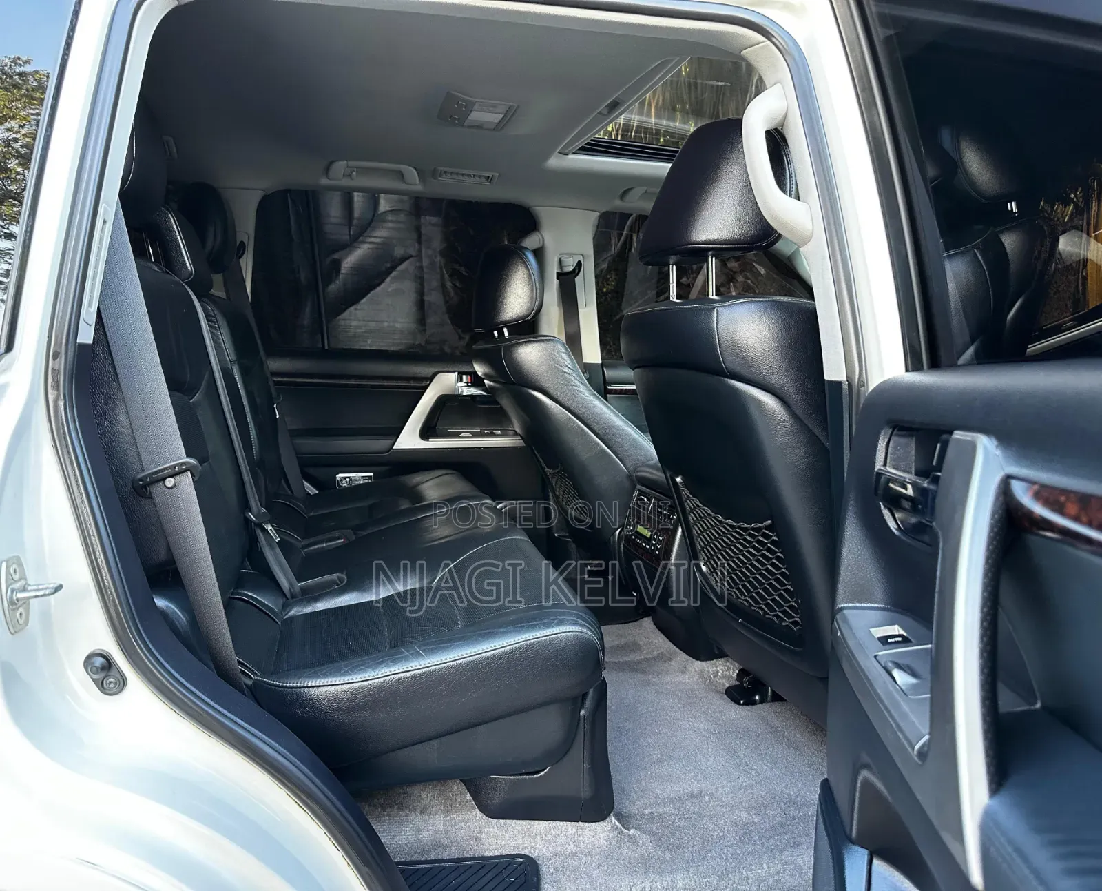 Toyota Land Cruiser 4.6 V8 ZX 2015 White