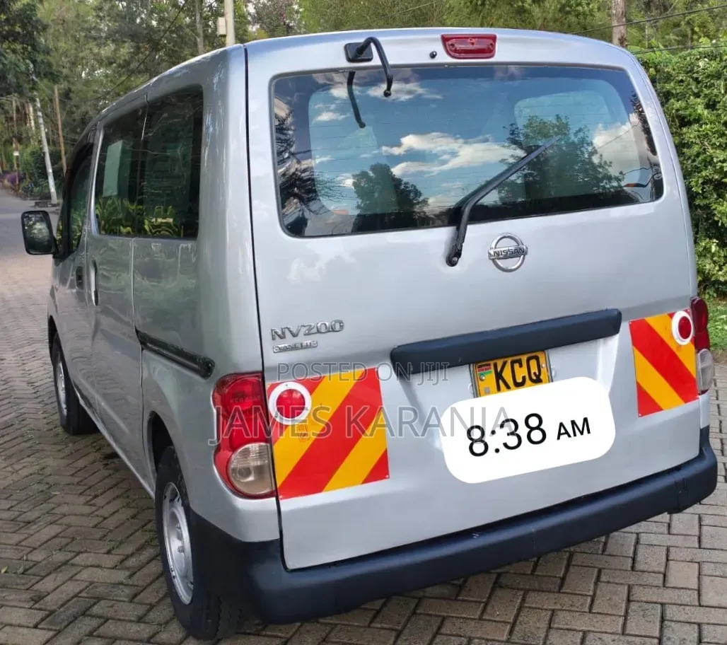 Nissan NV200 2012 Silver