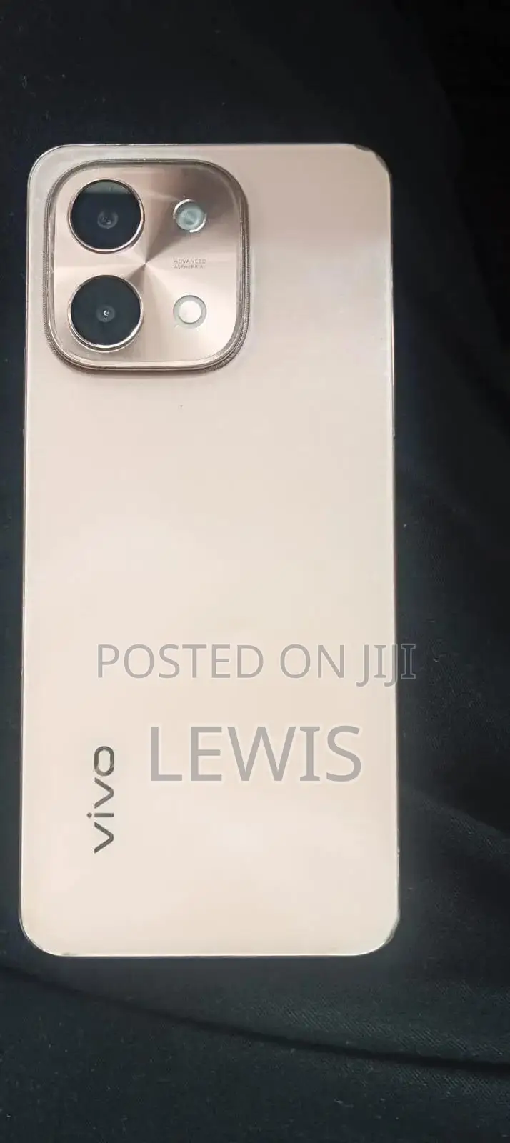 Vivo Y28 8 GB Gold