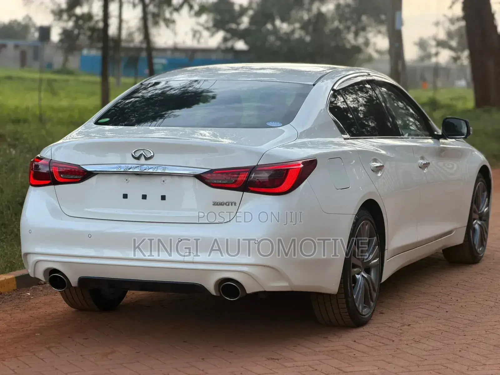 Nissan Skyline 2019 White