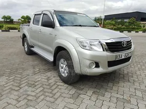 Toyota Hilux 2008 Silver