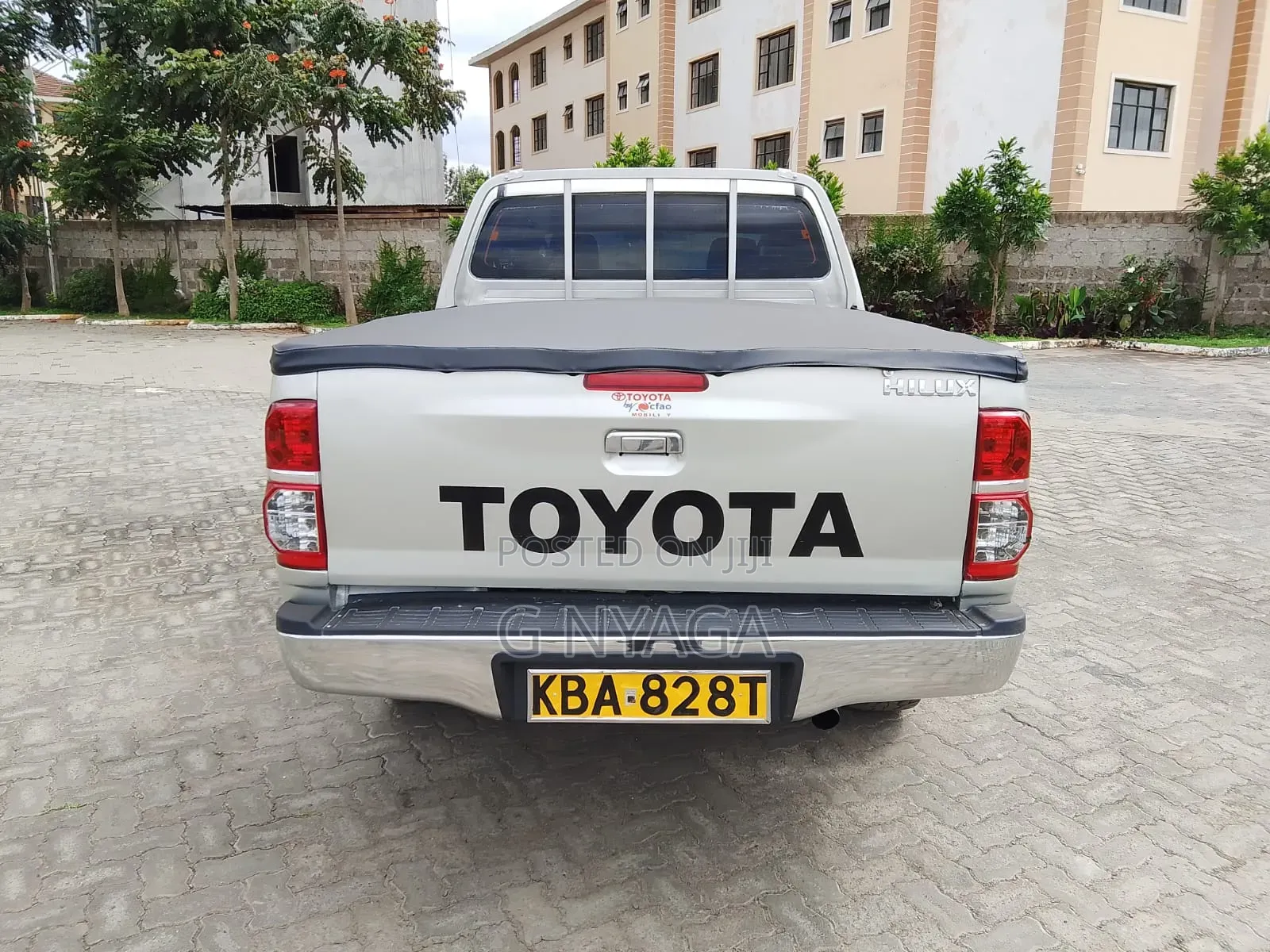 Toyota Hilux 2008 Silver