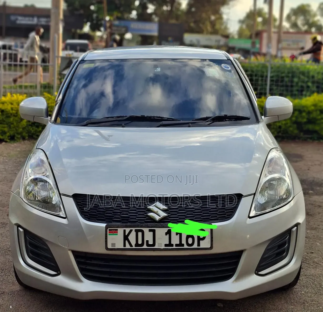 Suzuki Swift 2015 Silver