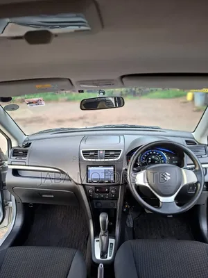 Suzuki Swift 2015 Silver