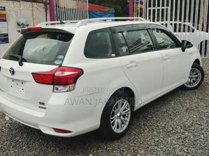 Toyota Corolla Fielder 2019 White