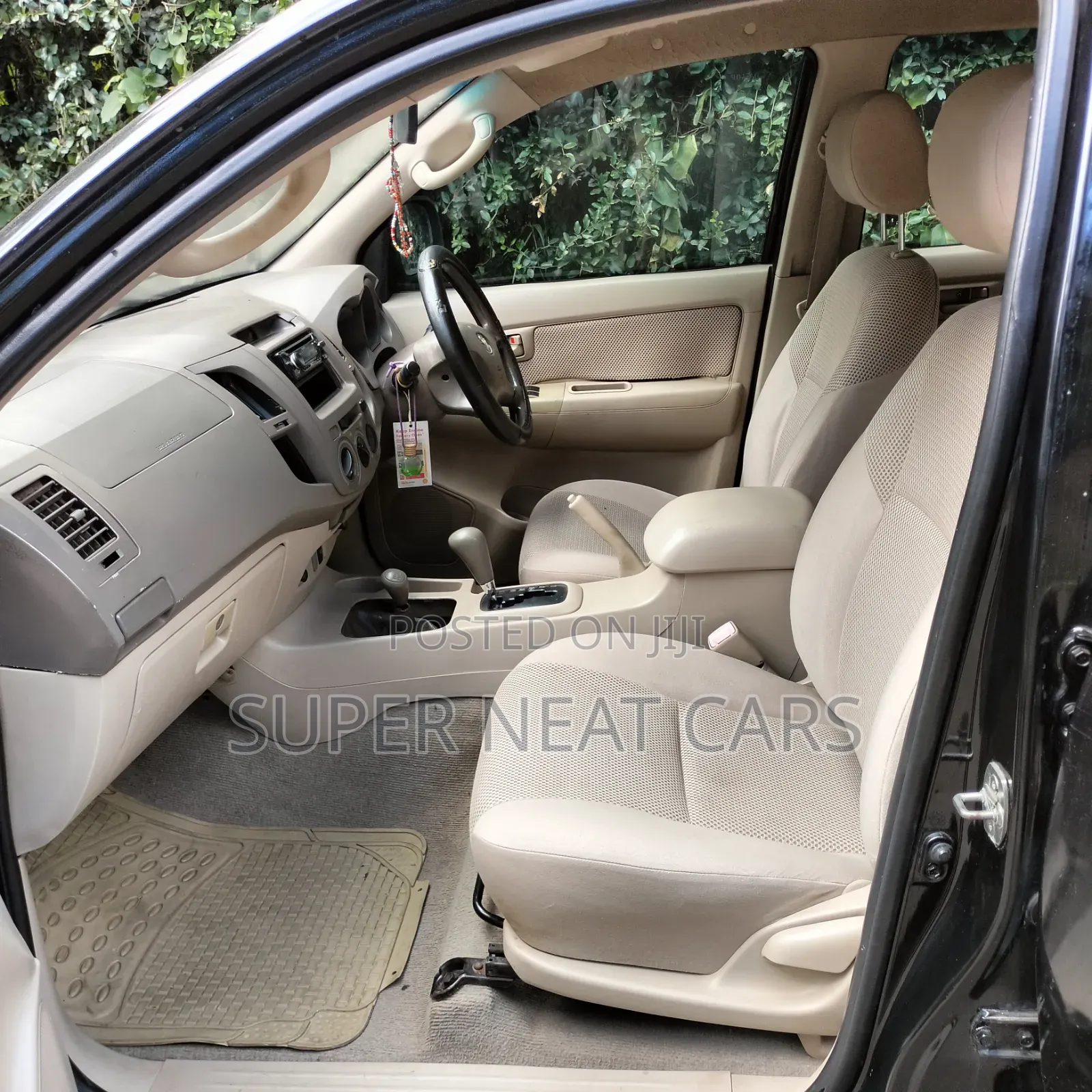 Toyota Hilux 2007 Black