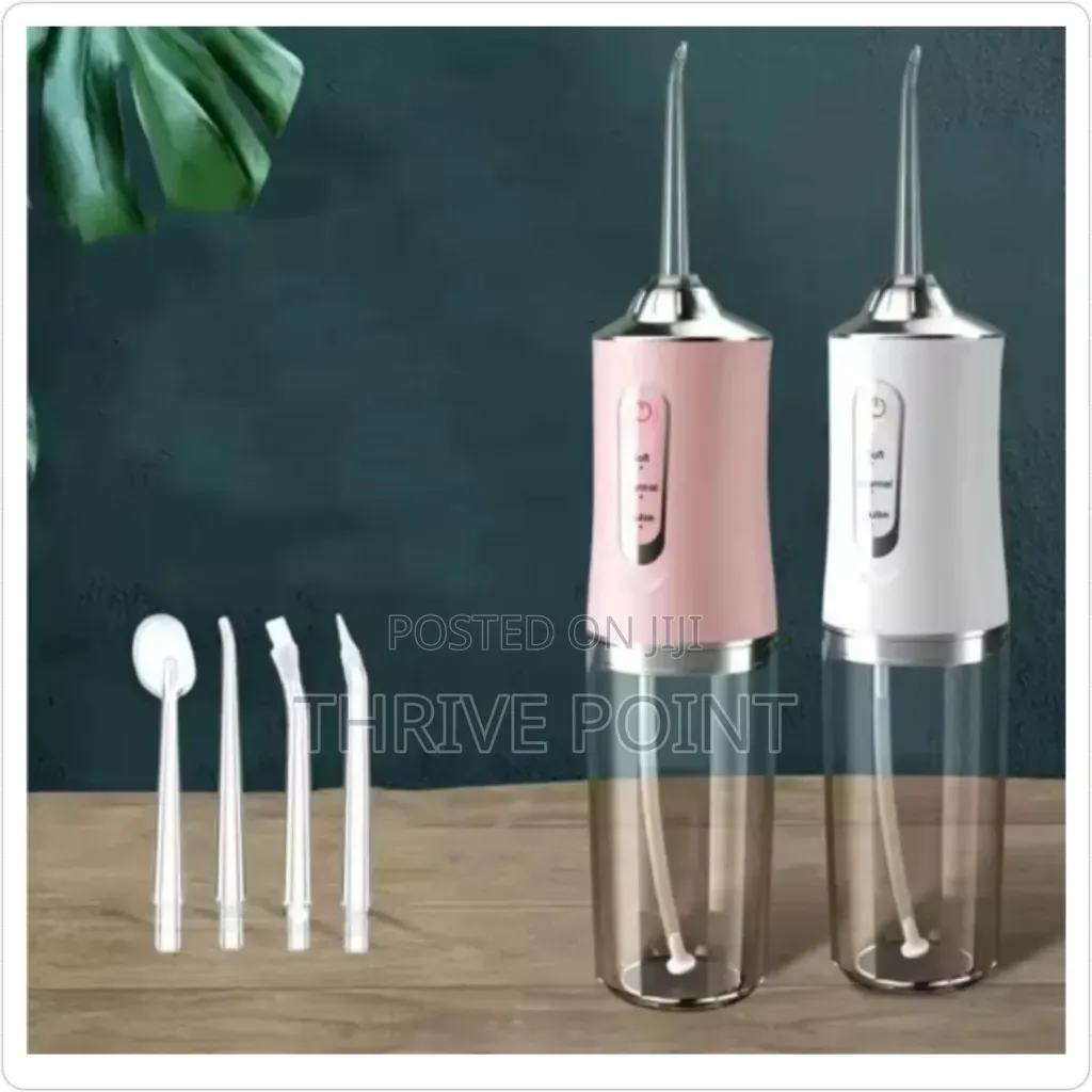 4 Noozles and 3 Mode Settings Oral Irrigator