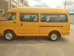 New King Long Kingwin 2025 White