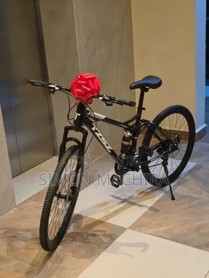 Bike Size 26 With Double Disc Brakes and Shock Absorbers