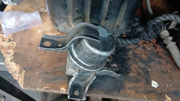 Engine Mount - thumbnail 2