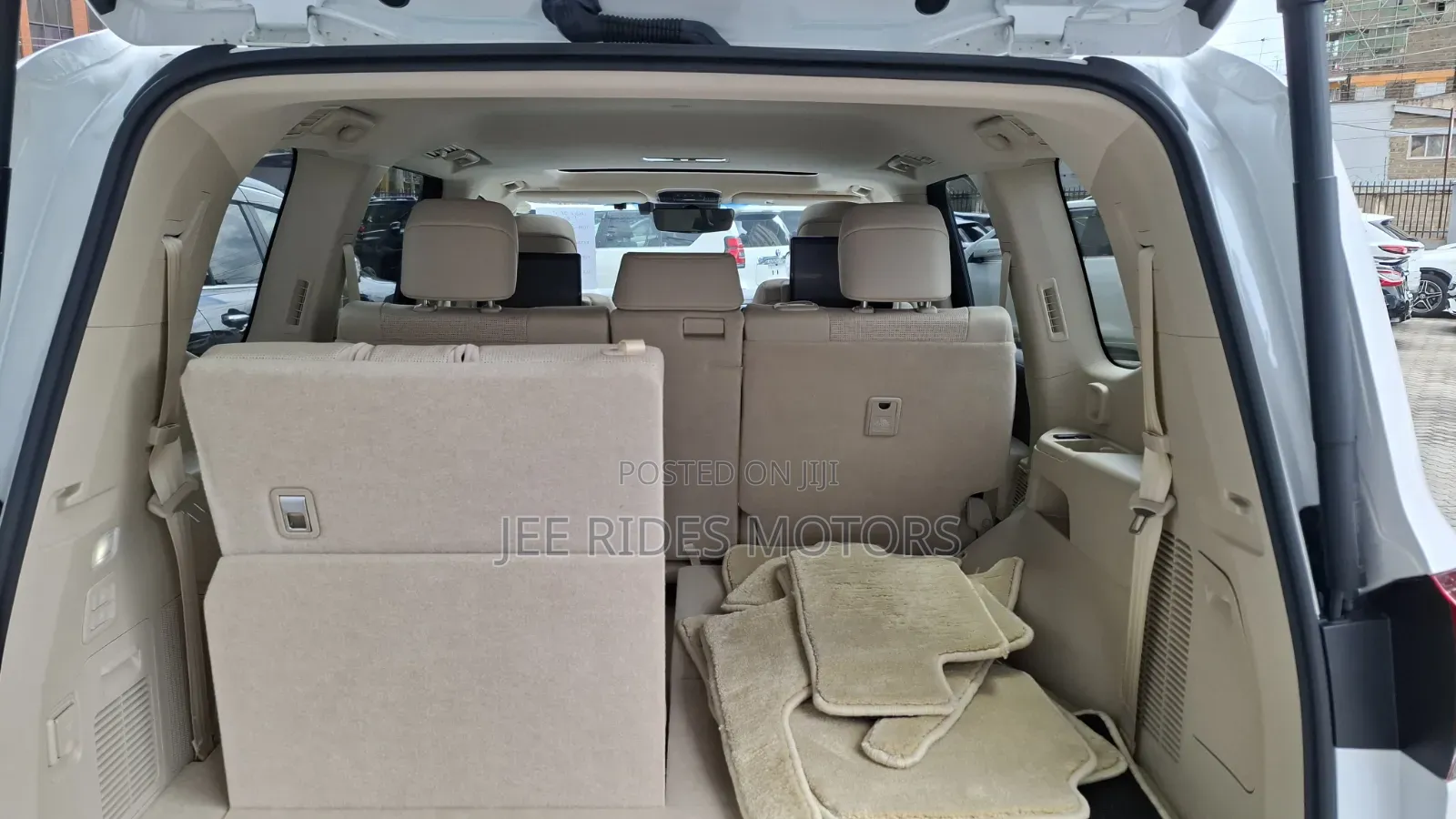 Toyota Land Cruiser 2023 White