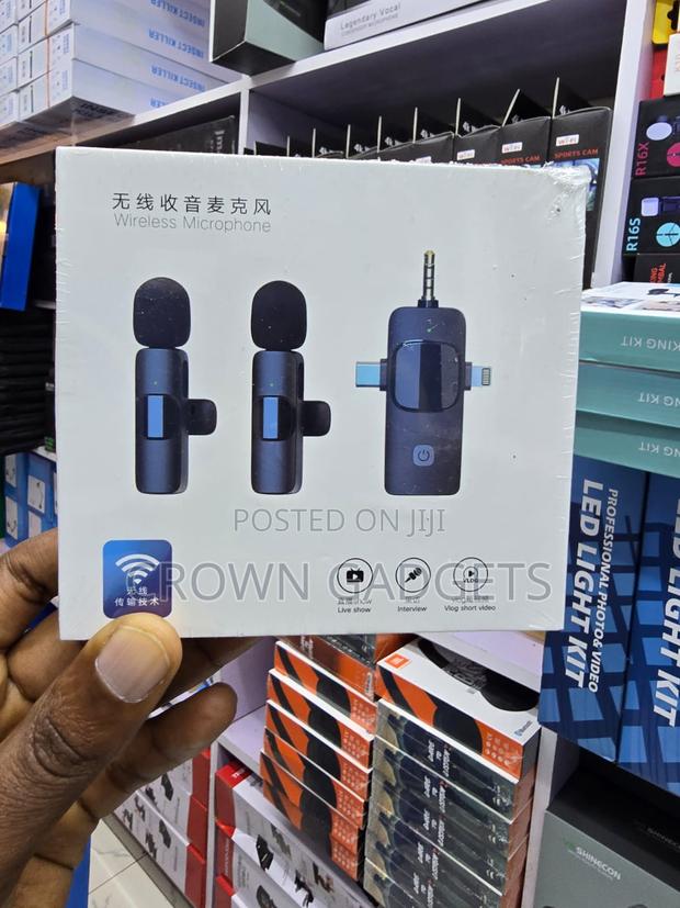 3-in-1 Dual Wireless Lavalier Microphone for iPhone Android - thumbnail 2