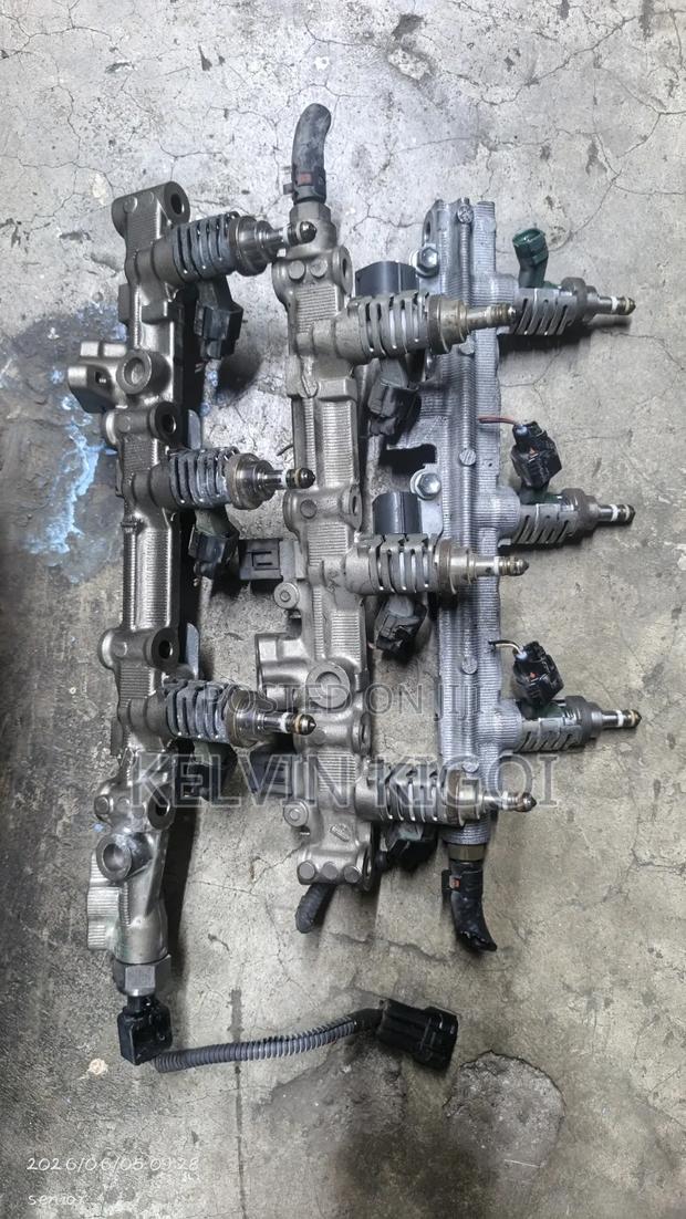 Toyota Mark X Nozzles