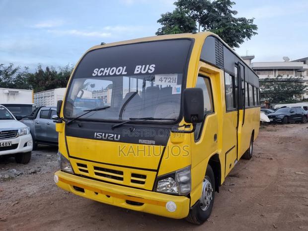 Isuzu NQR 2014 Gold - thumbnail 3