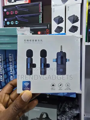 Dual Clip-on Wireless Mic With Noise Cancellation 2.4ghz