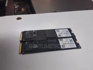 512gb SSD Storage Drive – Smooth Performance