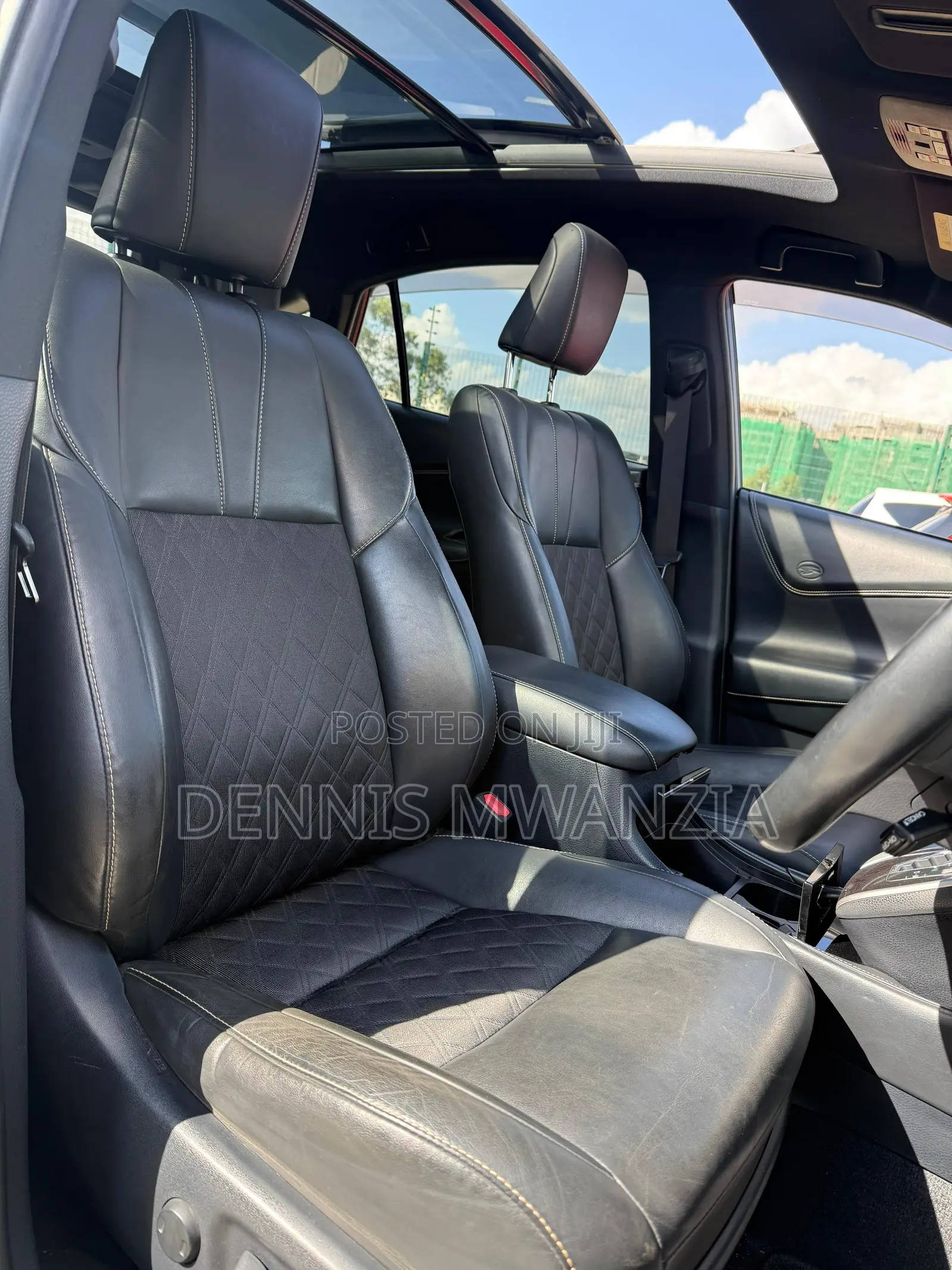 Toyota Harrier 2.0 2019 White