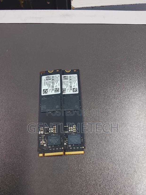 512gb Sata Solid State Drive – Fast Data Access - thumbnail 2