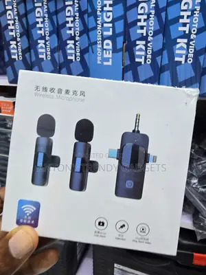 Dual Wireless Lavalier Microphone 3-in-1 Receiver Recording Kit