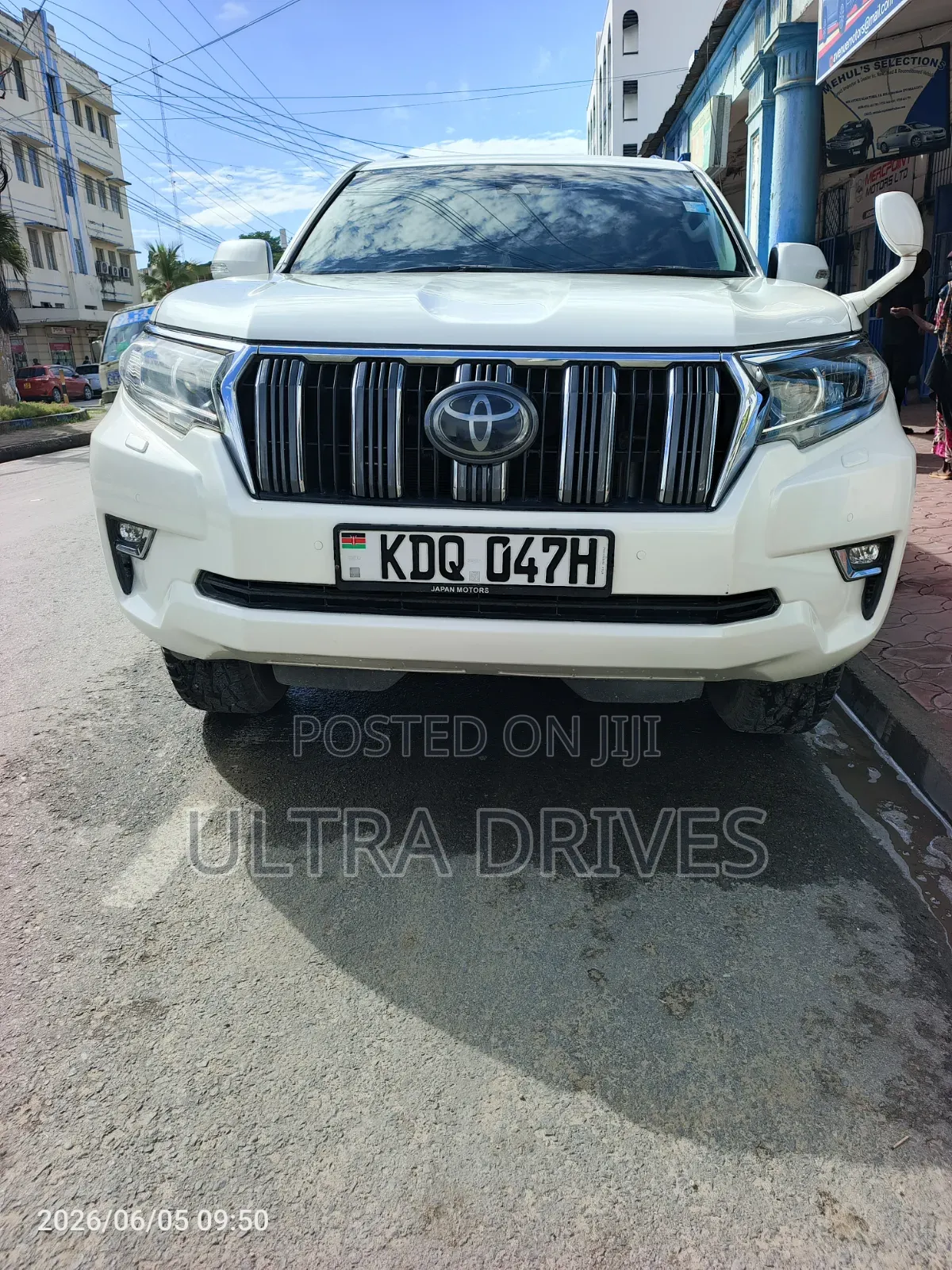 Toyota Land Cruiser Prado 2017 White