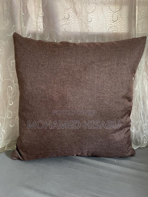 Throw Pillows - thumbnail 4