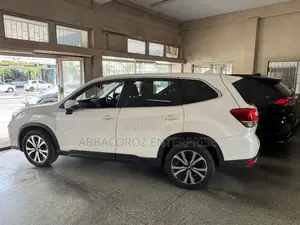 Subaru Forester 2018 White