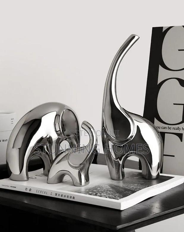 Luxurious 3 Piece Elephant Decor
