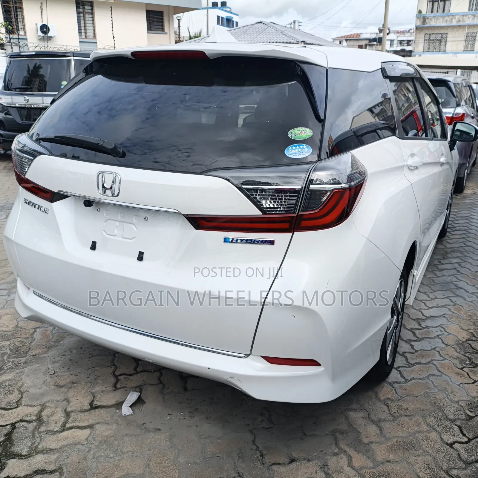 Honda Fit Shuttle 2019 White