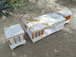 Coffee Table White Gold With 2 Stools