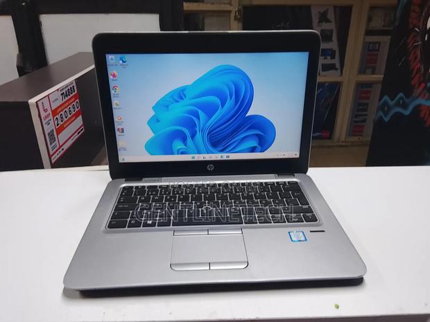 Laptop HP EliteBook 820 G3 8GB Intel Core i5 SSD 128GB - thumbnail 2