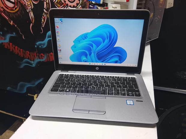 Laptop HP EliteBook 820 G3 8GB Intel Core i5 SSD 128GB - thumbnail 3