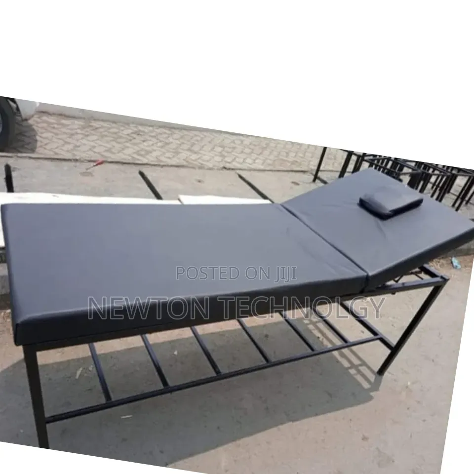 Adjustable Massage Bed With Strong Stand
