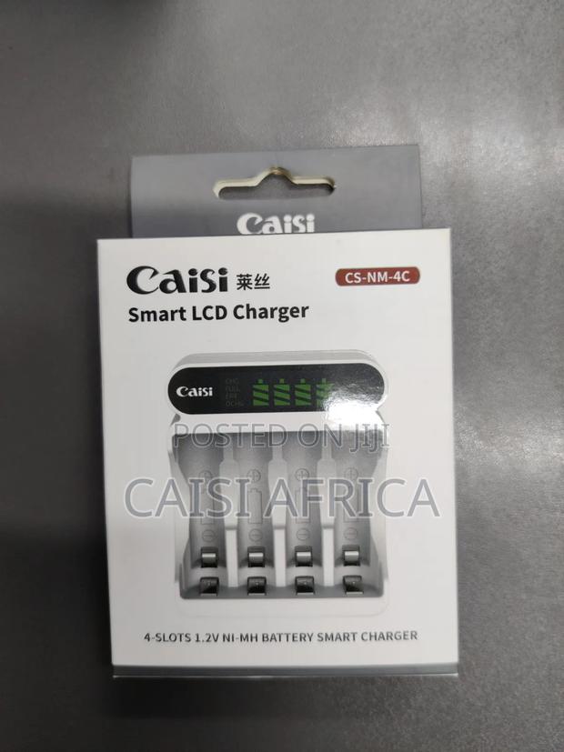 Caisi Aa/Aaa Smart LCD Charger – Fast and Reliable - main view