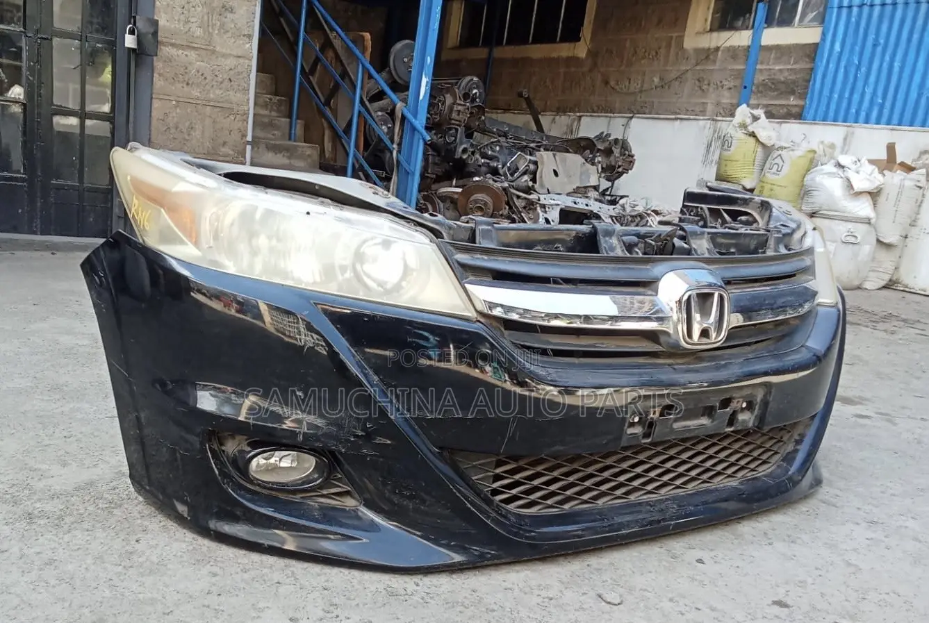 Nosecut Honda Stream