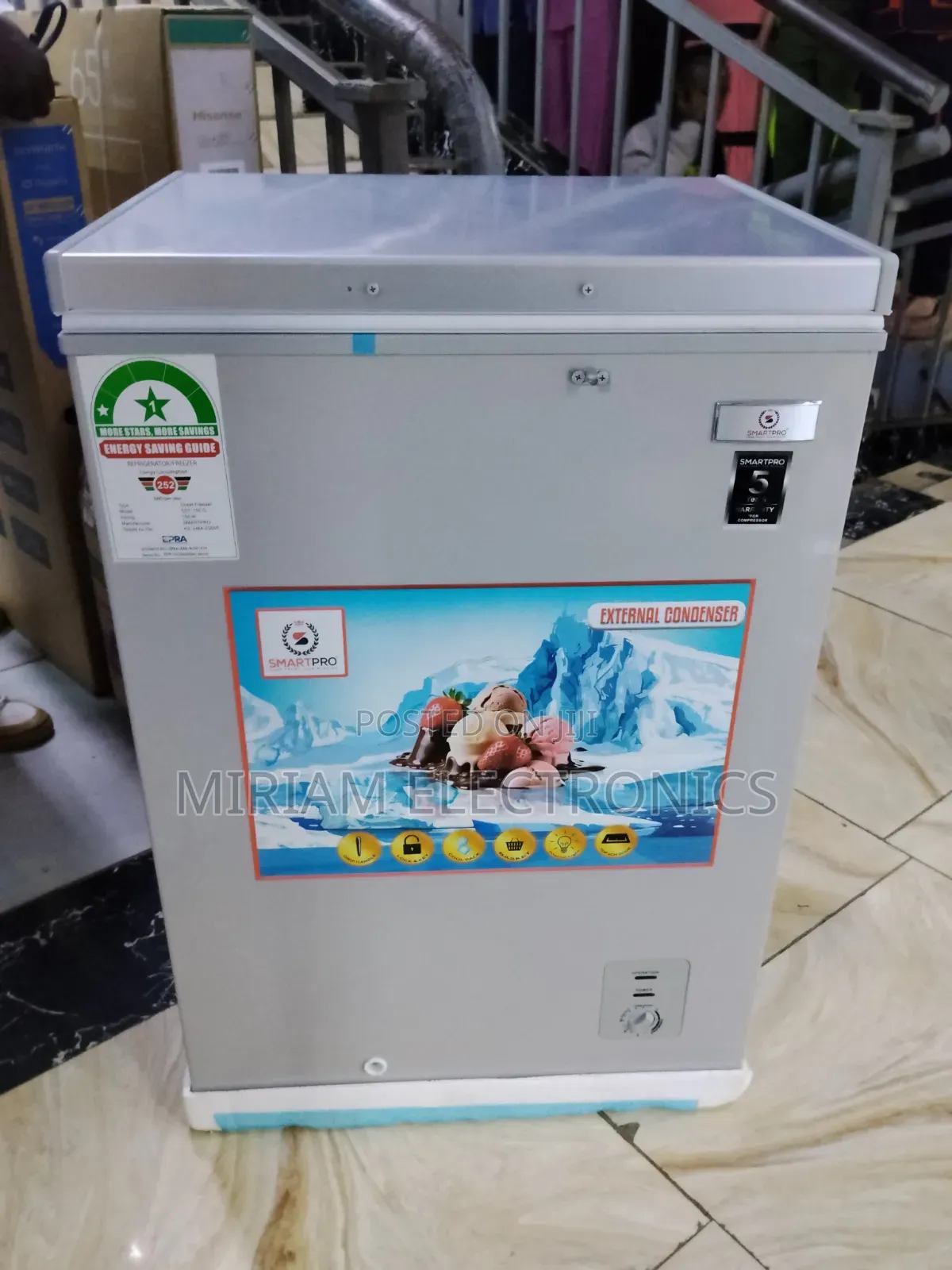Smartpro 94 Litres Chest Freezer Direct Cool Technology