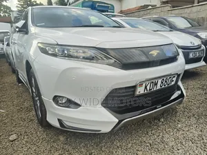 Toyota Harrier 2016 White
