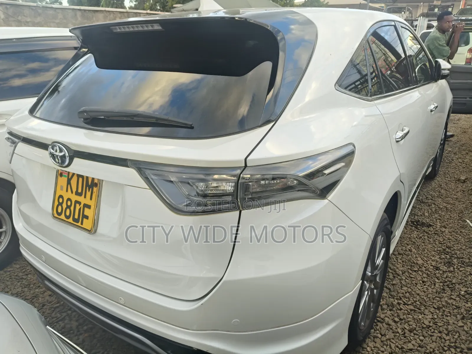 Toyota Harrier 2016 White