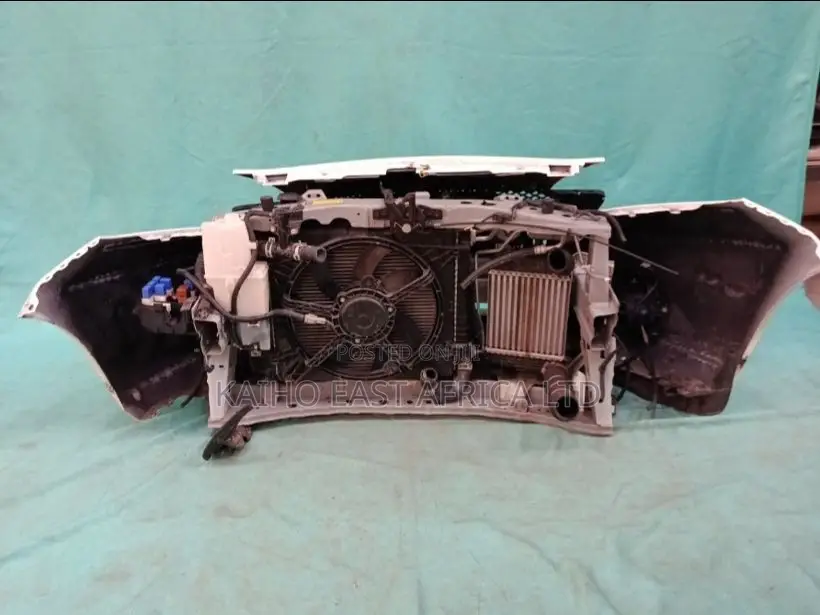 Nissan Note E12 Nose Cut (2016)