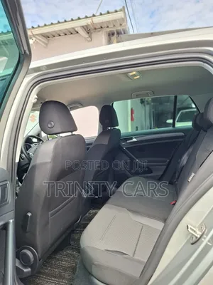 Volkswagen Golf 2019 Silver