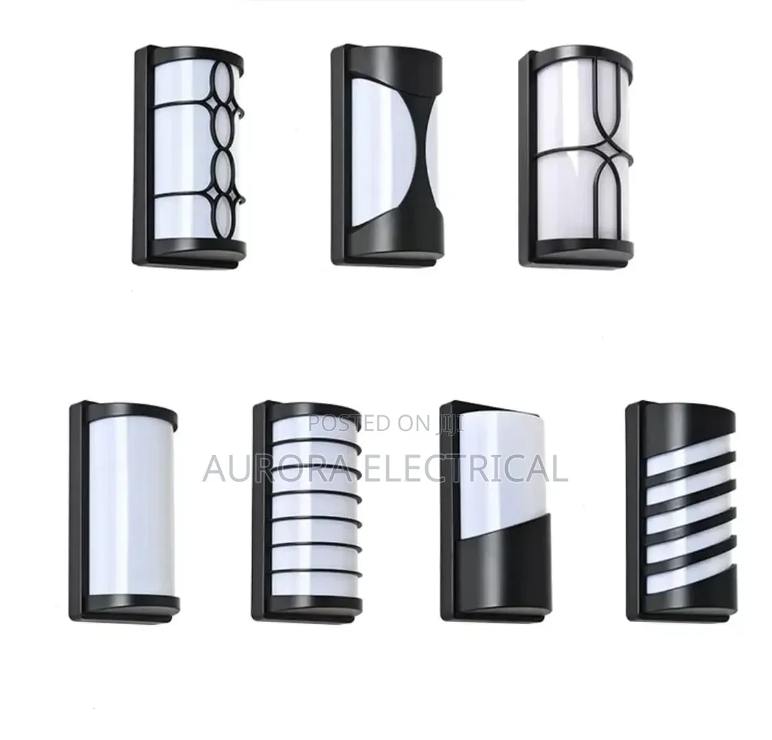 Outdoor Wall Light