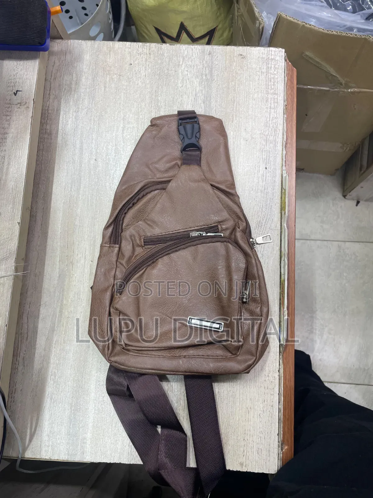 Fashion Men Chest Bag Pu Leather Usb Charging