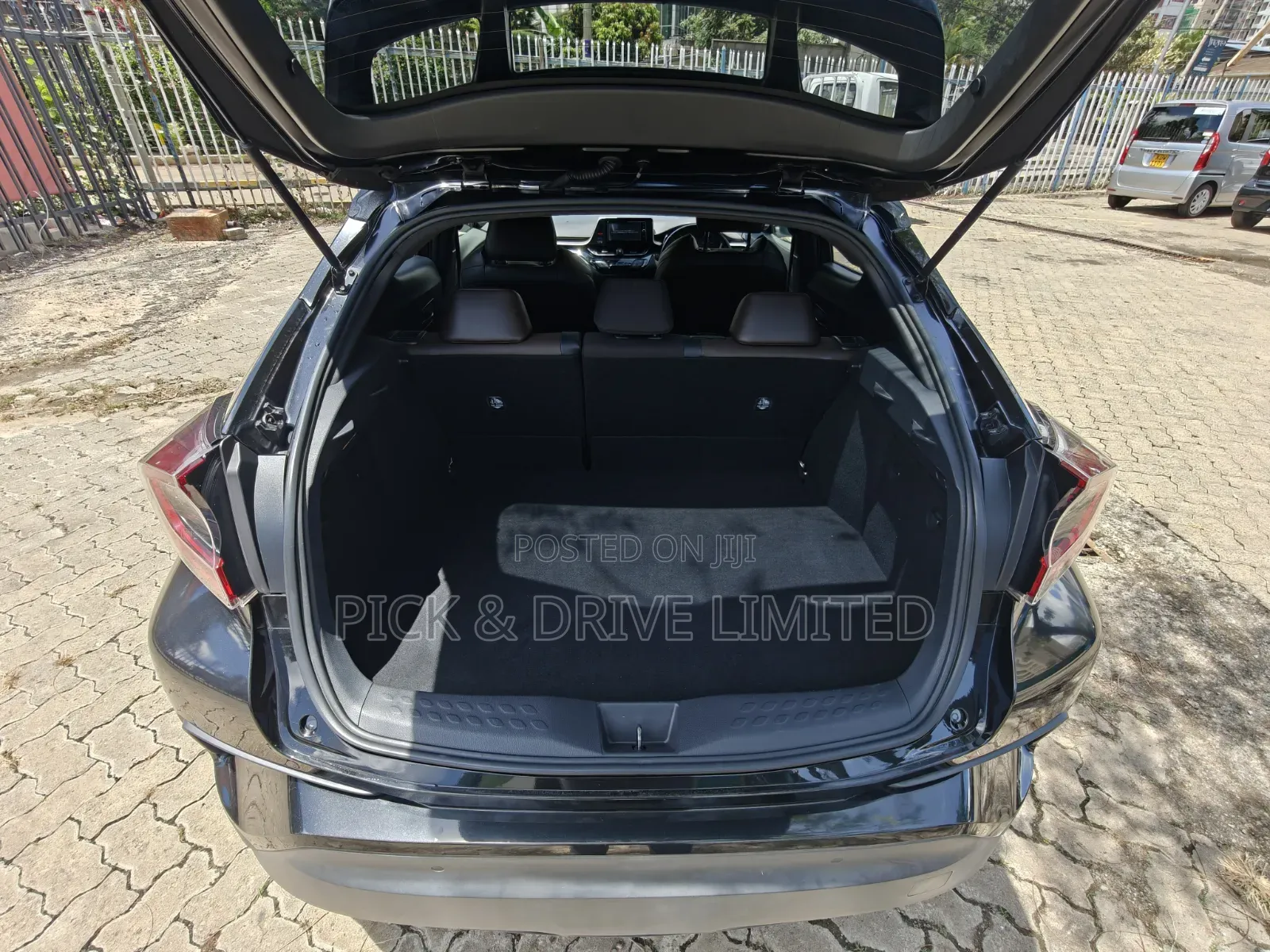 Toyota C-HR 2018 Black