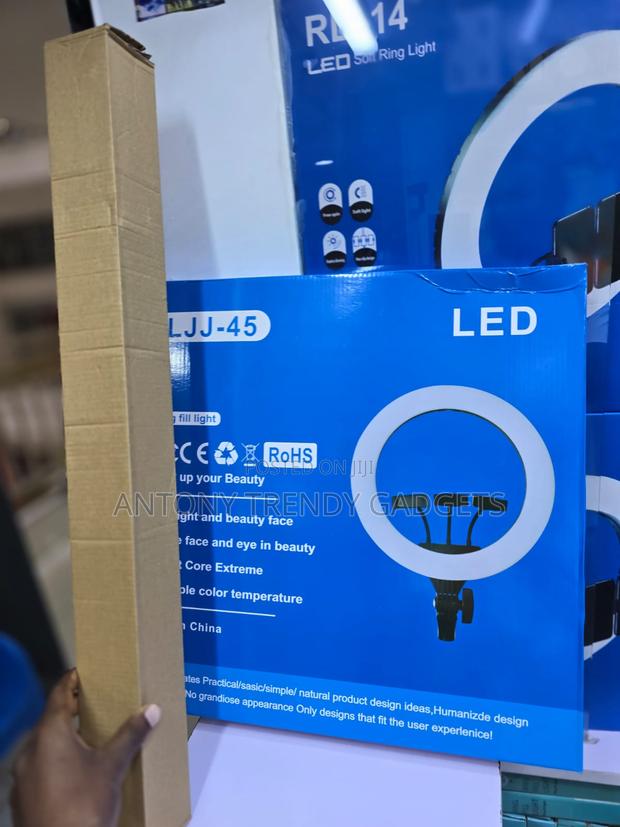 LJJ-45 Led Ring Fill Light 45cm With 2.1m Tripod Stand - thumbnail 2