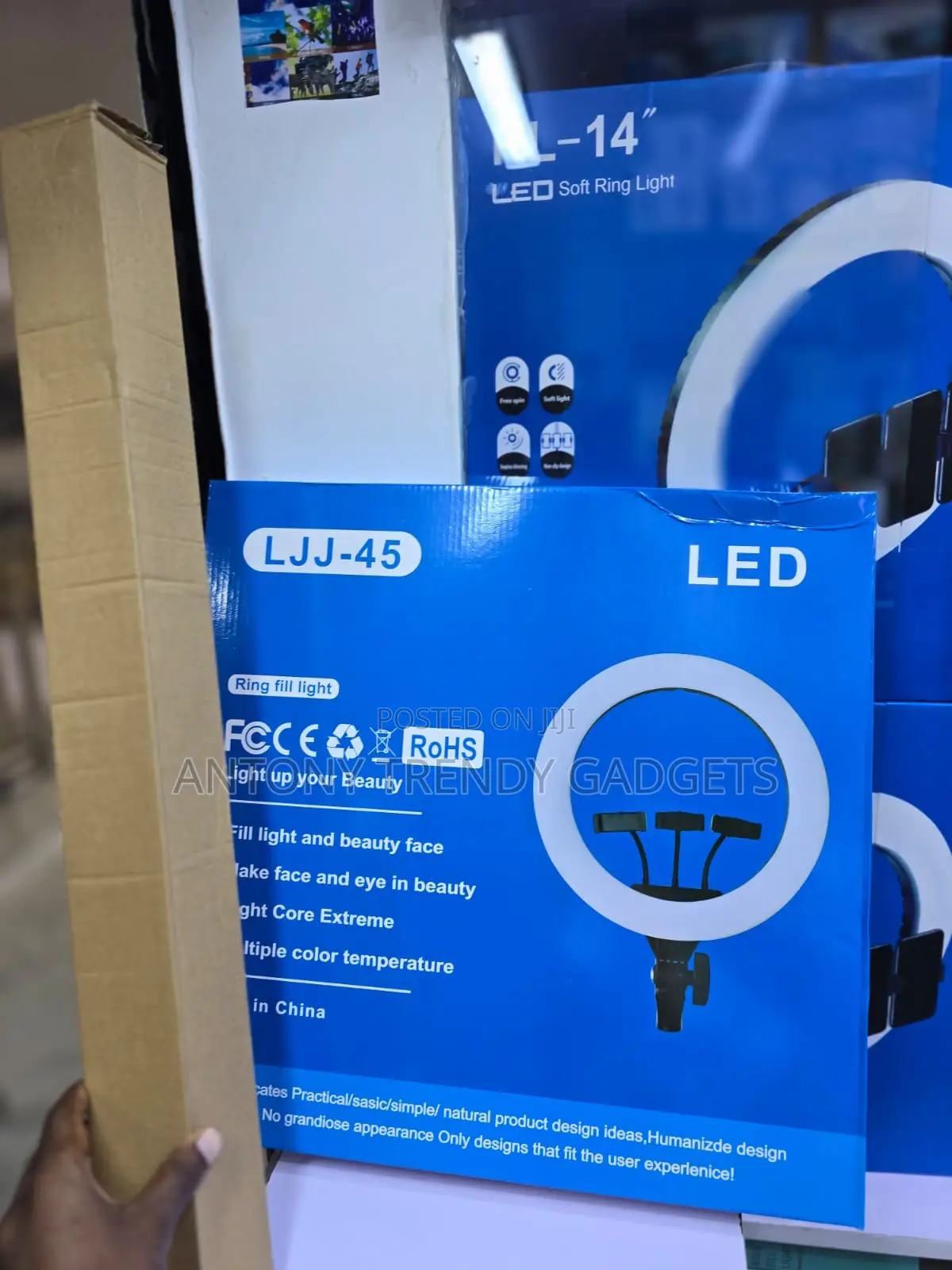 LJJ-45 Led Ring Fill Light 45cm With 2.1m Tripod Stand