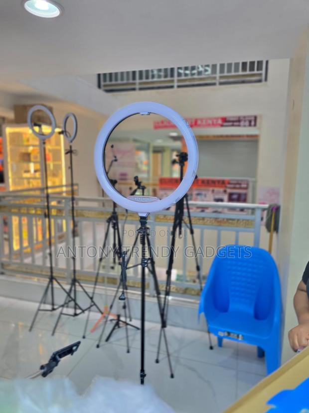 LJJ-45 Ring Light With Tripod Stand for Content Creation - thumbnail 2