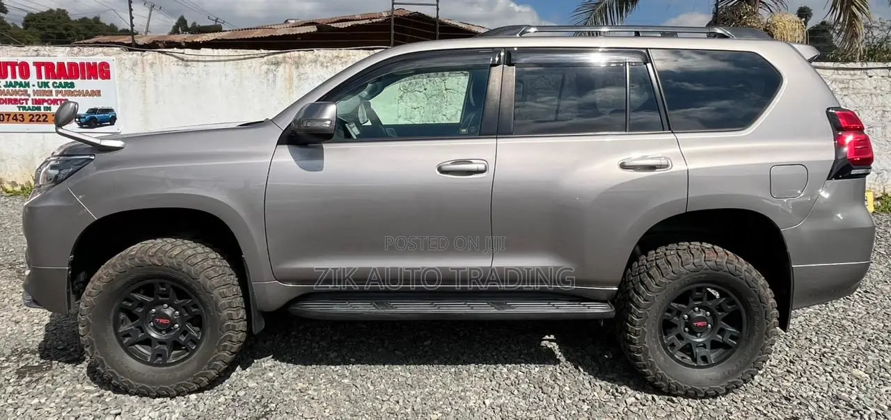 Toyota Land Cruiser Prado 2019 Brown