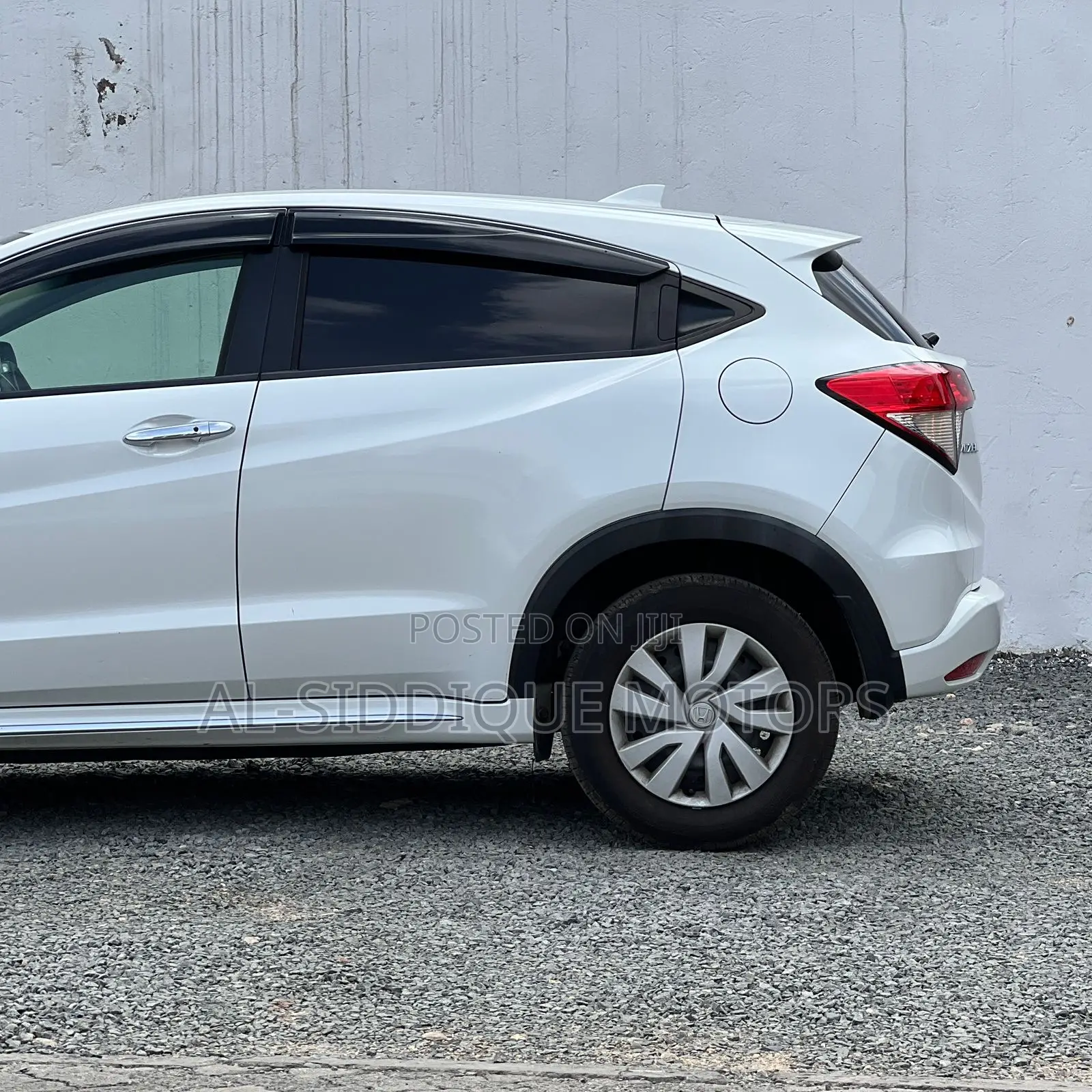 Honda Vezel 2019 White