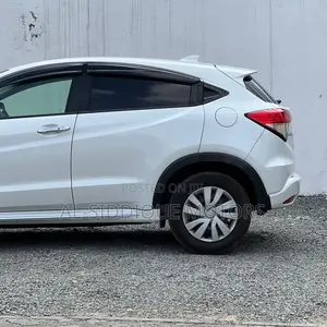 Honda Vezel 2019 White